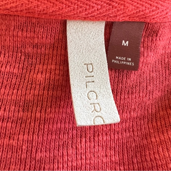 PILCRO COZY POPOVER TOP CORAL RUFFLE SIZE MEDIUM - Picture 7 of 8